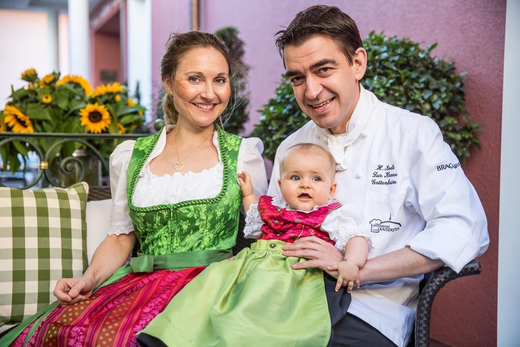 Landhotel Restaurant Zur Krone Gottenheim Exteriör bild