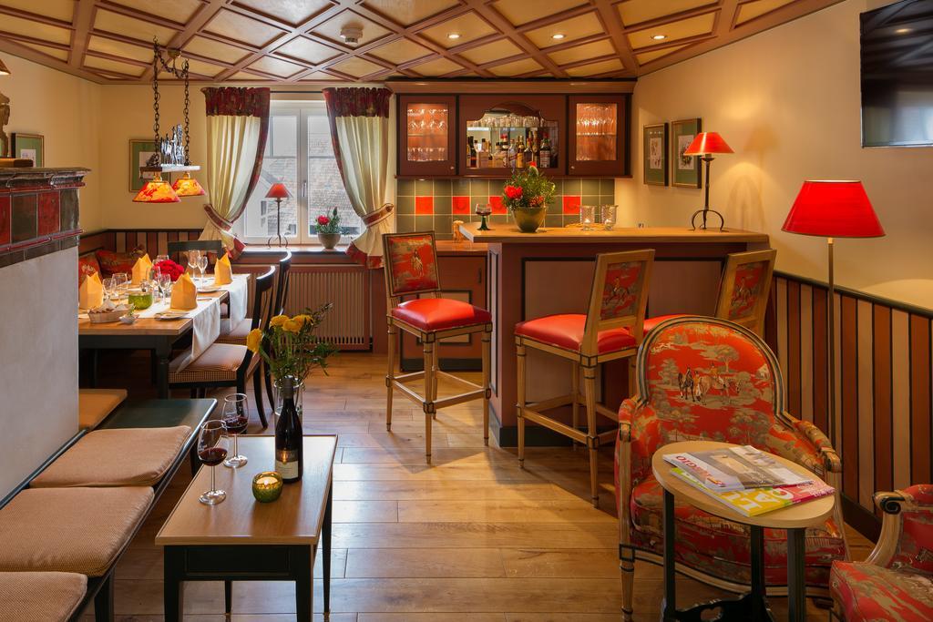 Landhotel Restaurant Zur Krone Gottenheim Exteriör bild