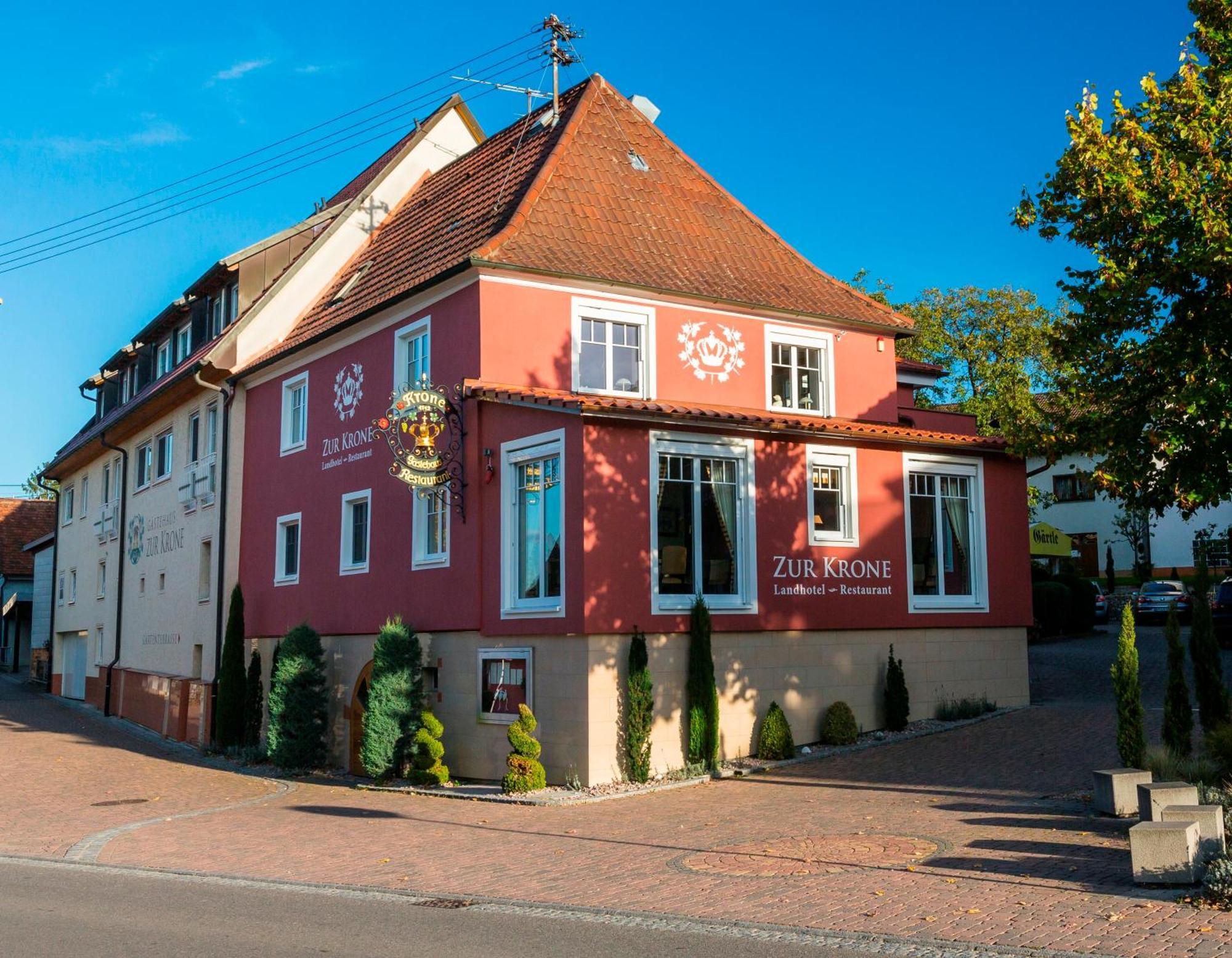 Landhotel Restaurant Zur Krone Gottenheim Exteriör bild