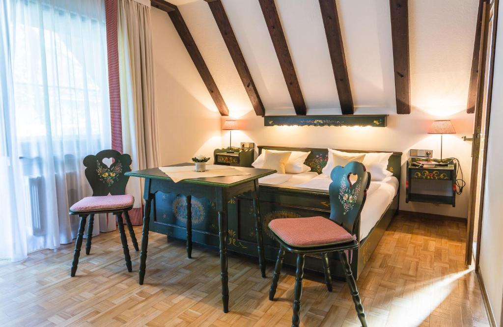 Landhotel Restaurant Zur Krone Gottenheim Exteriör bild