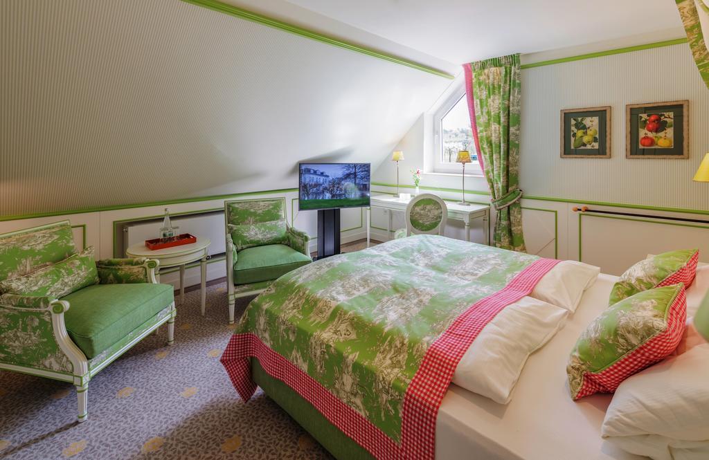 Landhotel Restaurant Zur Krone Gottenheim Exteriör bild